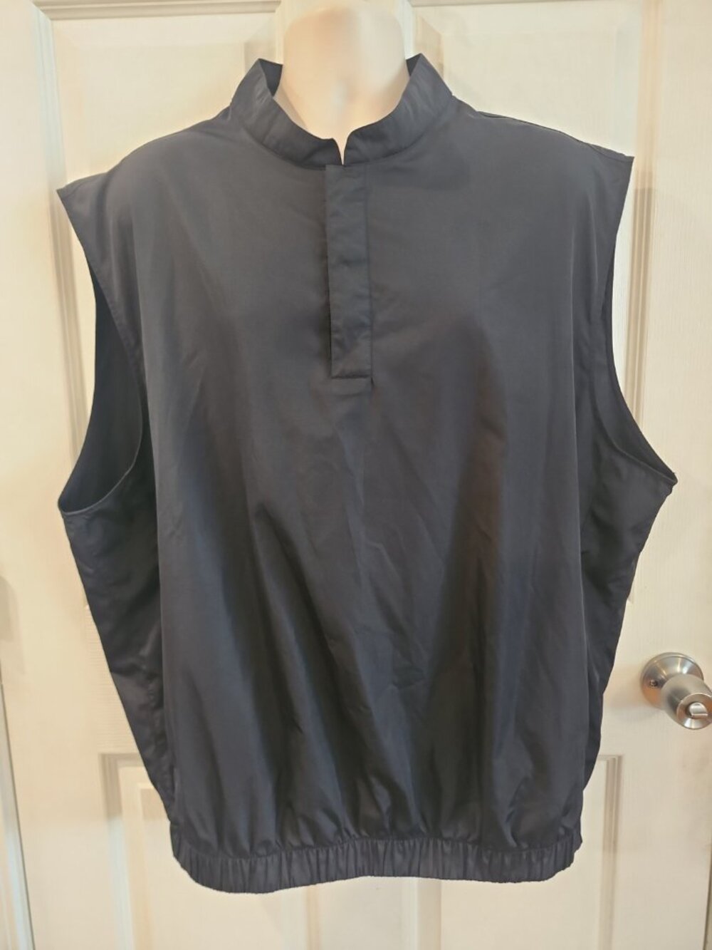 FootJoy~Men's~Golf~Wind Breaker~Vest~Jacket~Black~1/4 Snap~Size XL